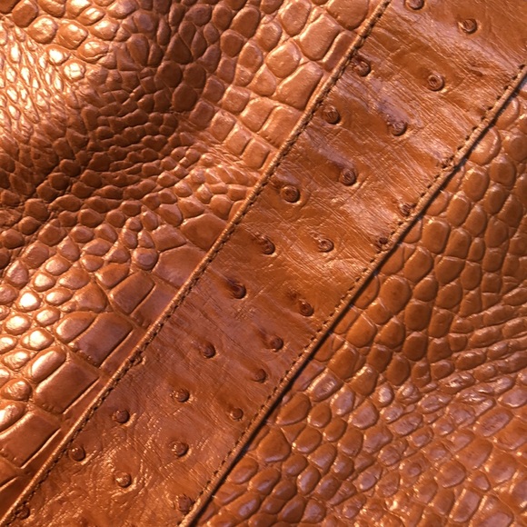 Genuine leather Isabella Adams tote, handbag or laptop bag - Picture 14 of 15